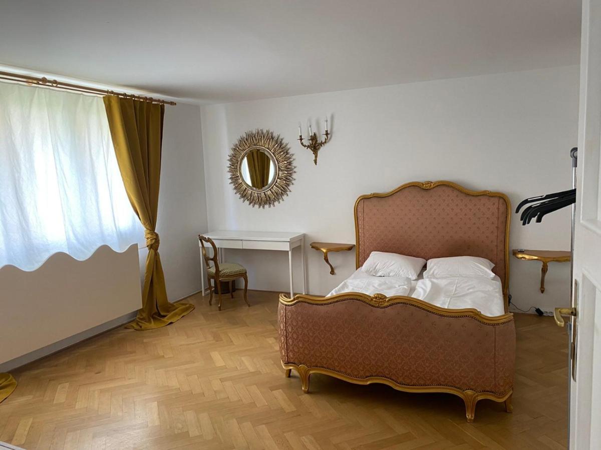 Bank Invest Apartmens - Old Town Praga Exterior foto